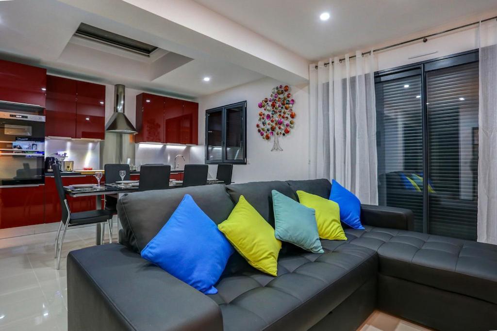 Appartements Superieurs Сен-Агулф Екстериор снимка